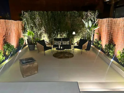 Reforma integral con estilo moderno del patio en una vivienda en Bétera